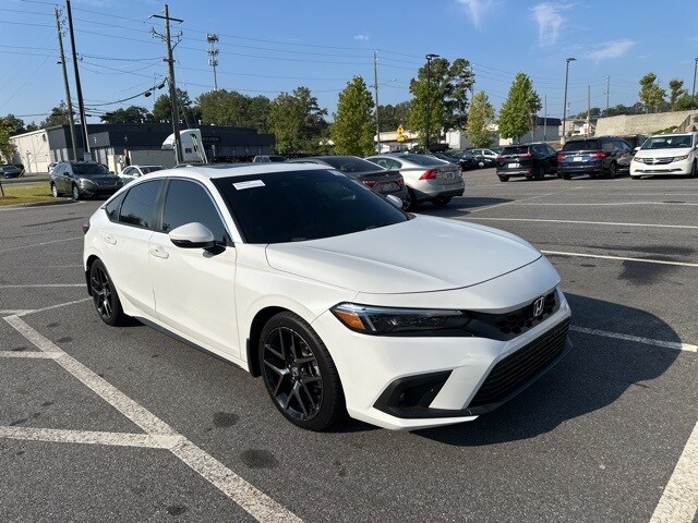 2022 Honda Civic Sport Touring photo 2