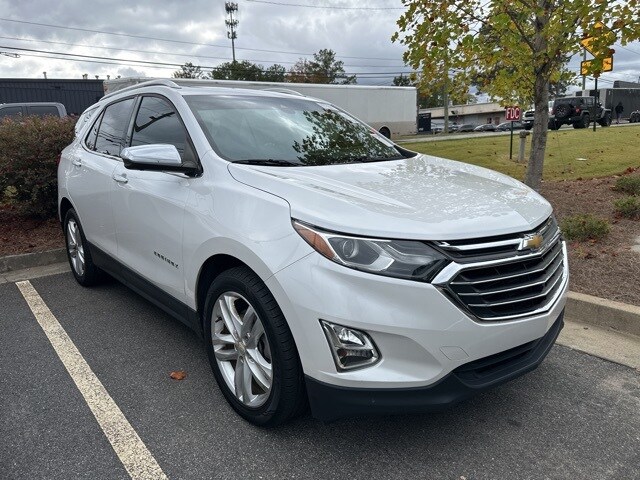 2020 Chevrolet Equinox Premier photo 3