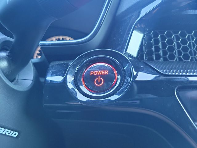 2025 Honda CR-V Sport Touring - Photo 28