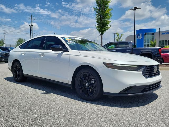2025 Honda Accord SE - Photo 3