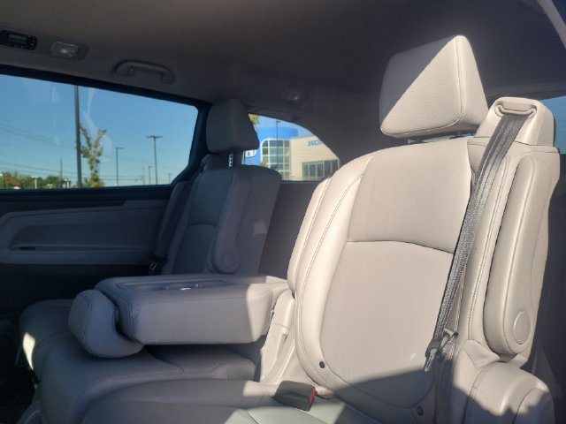 2024 Honda Odyssey EX-L - Photo 26