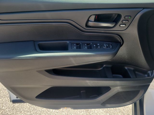 2025 Honda Odyssey EX-L - Photo 8