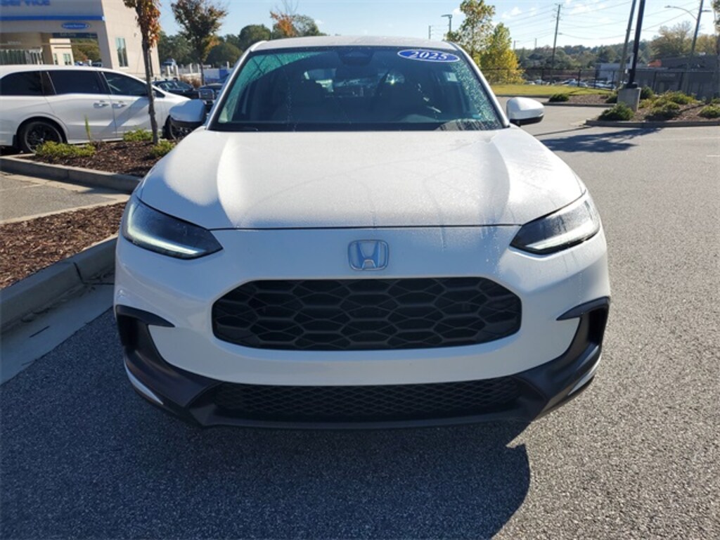 Used 2025 Honda HR-V LX SUV