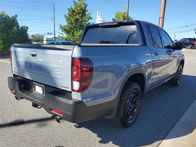 2025 Honda Ridgeline Sport photo 4