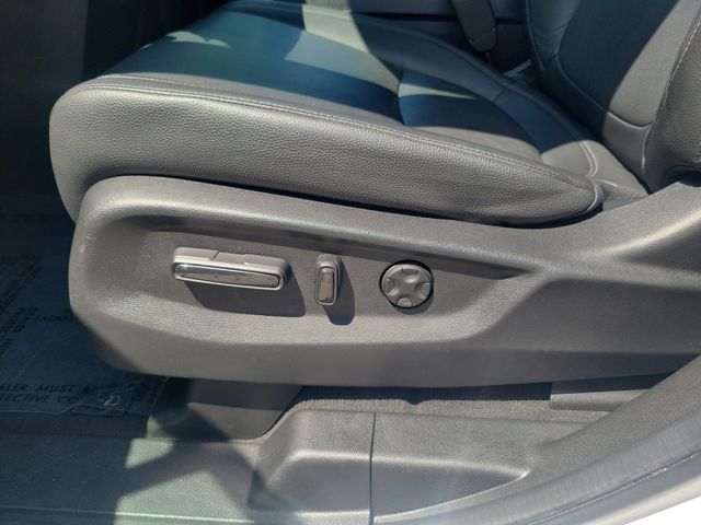2025 Honda Odyssey EX-L - Photo 11