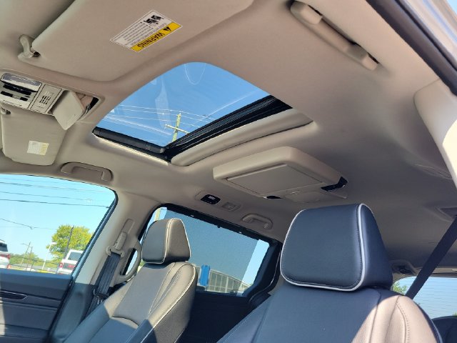 2025 Honda Odyssey Touring - Photo 12