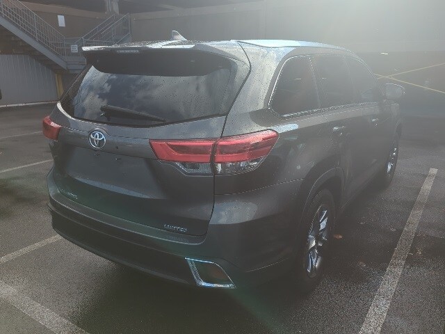 2018 Toyota Highlander Limited Platinum photo 4