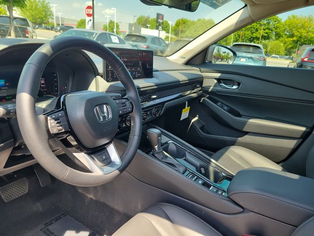 2025 Honda Accord Hybrid Touring - Photo 13