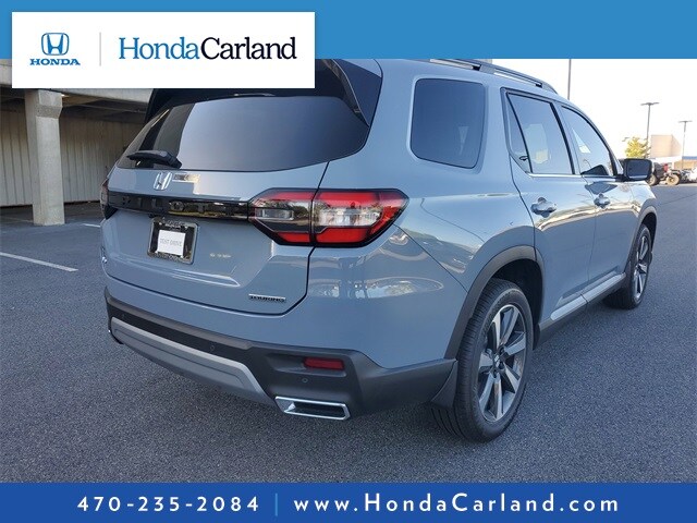 2025 Honda Pilot Touring photo 4