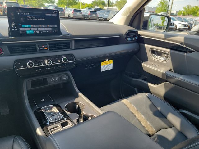2025 Honda Pilot EX-L - Photo 29