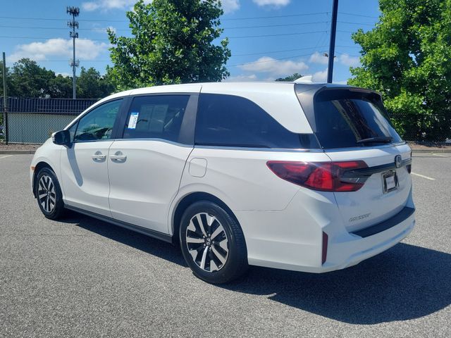 2025 Honda Odyssey EX-L - Photo 6