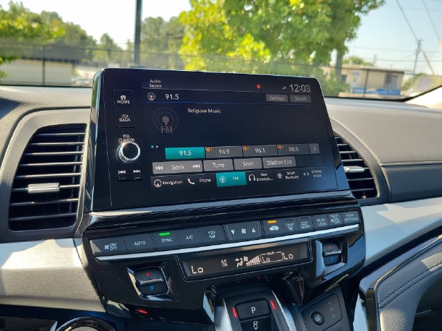 2025 Honda Odyssey Touring - Photo 19