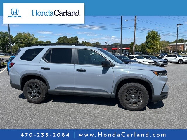 2023 Honda Pilot TrailSport photo 3