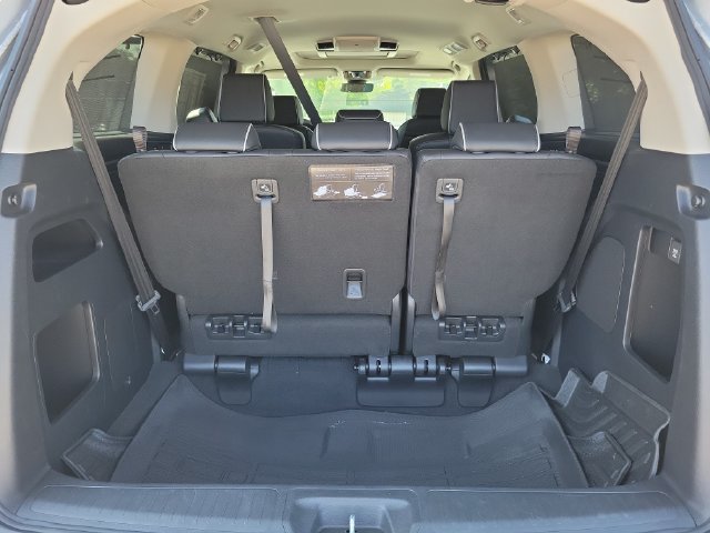 2025 Honda Odyssey Touring - Photo 32