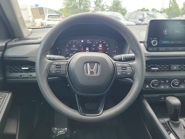 2025 Honda Accord SE - Photo 28