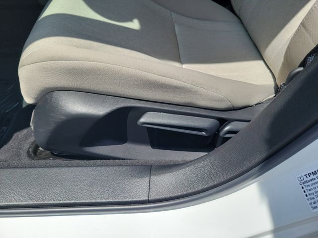 2025 Honda Accord LX - Photo 10