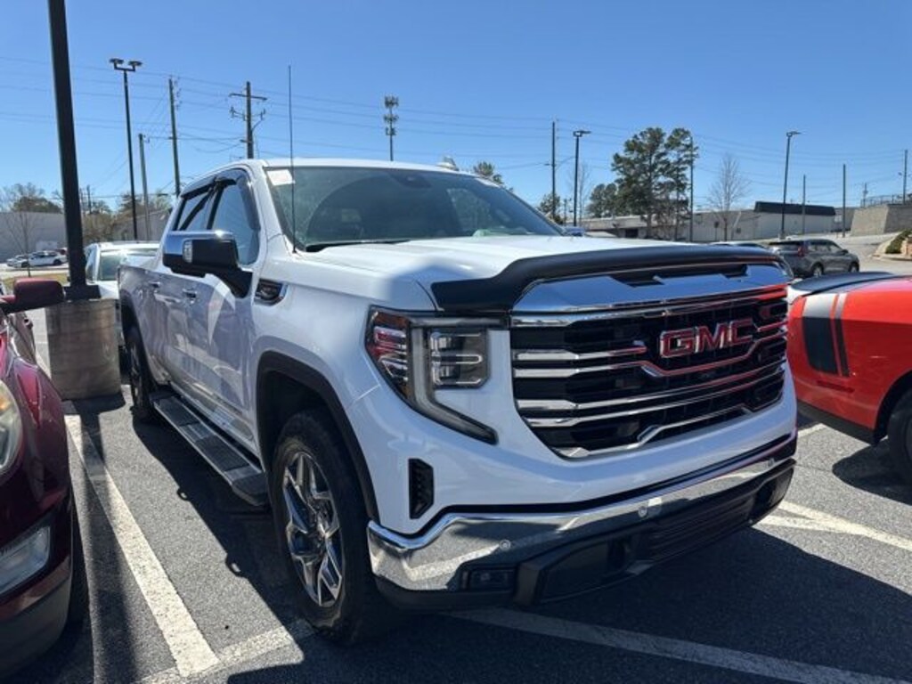 Used 2025 GMC Sierra 1500 SLT Truck Crew Cab