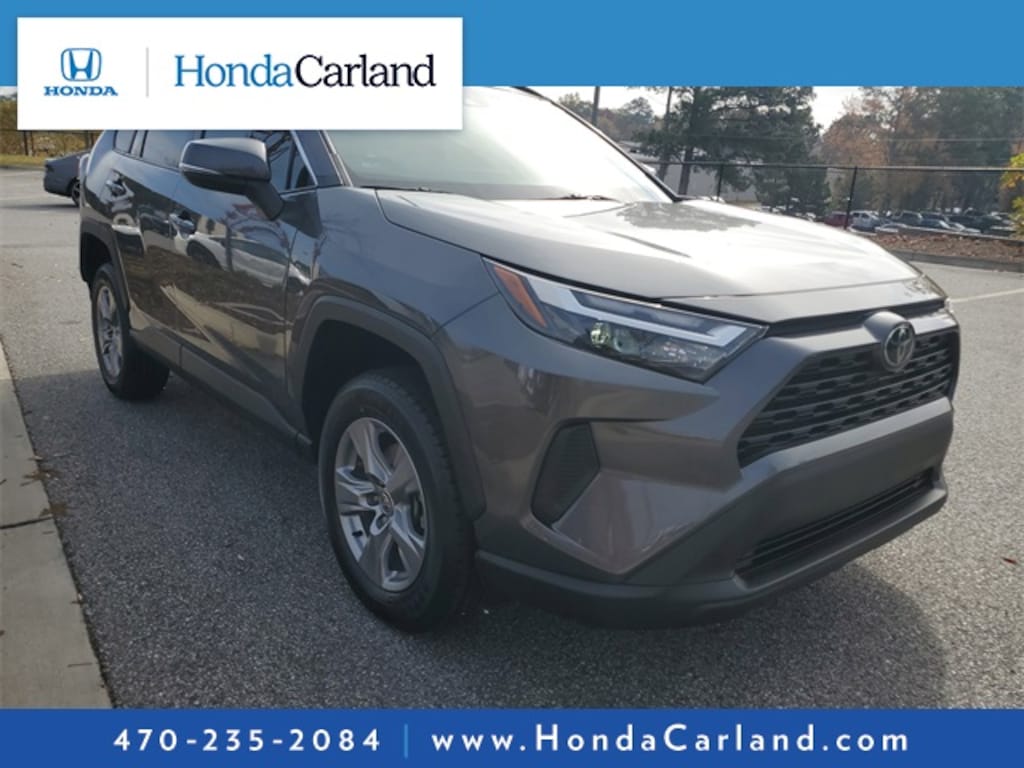 Used 2022 Toyota RAV4 XLE SUV