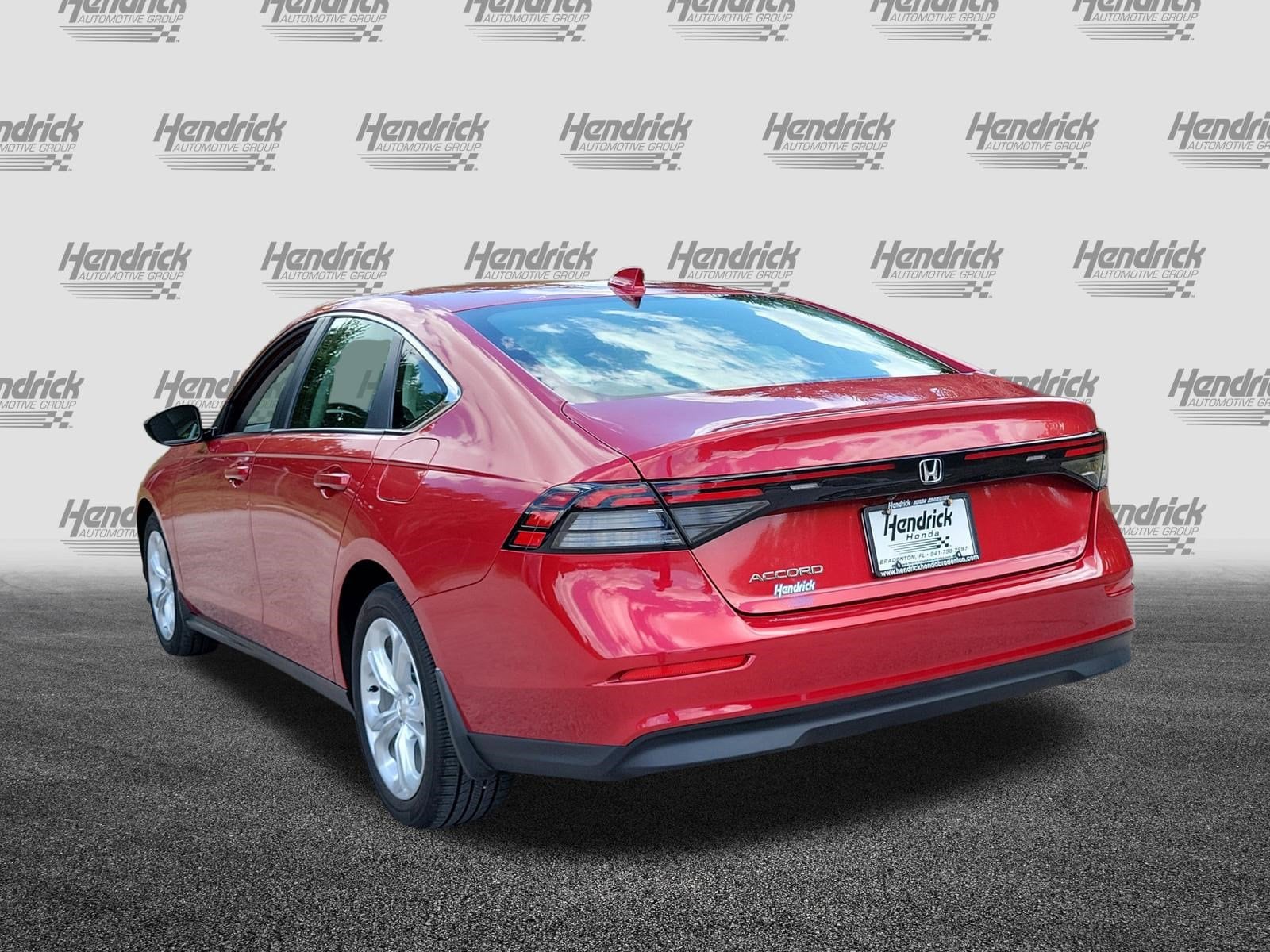 2023 Honda Accord LX photo 3