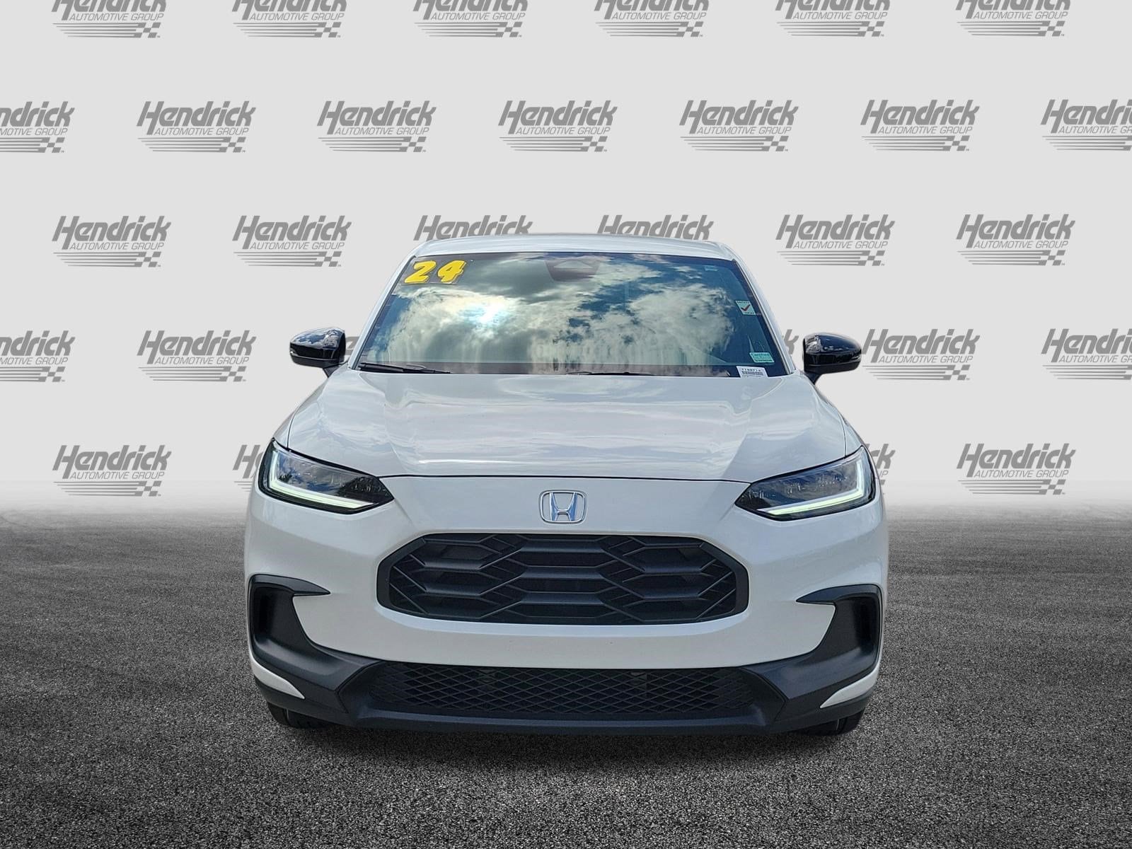 2024 Honda HR-V Sport w/BSI photo 2