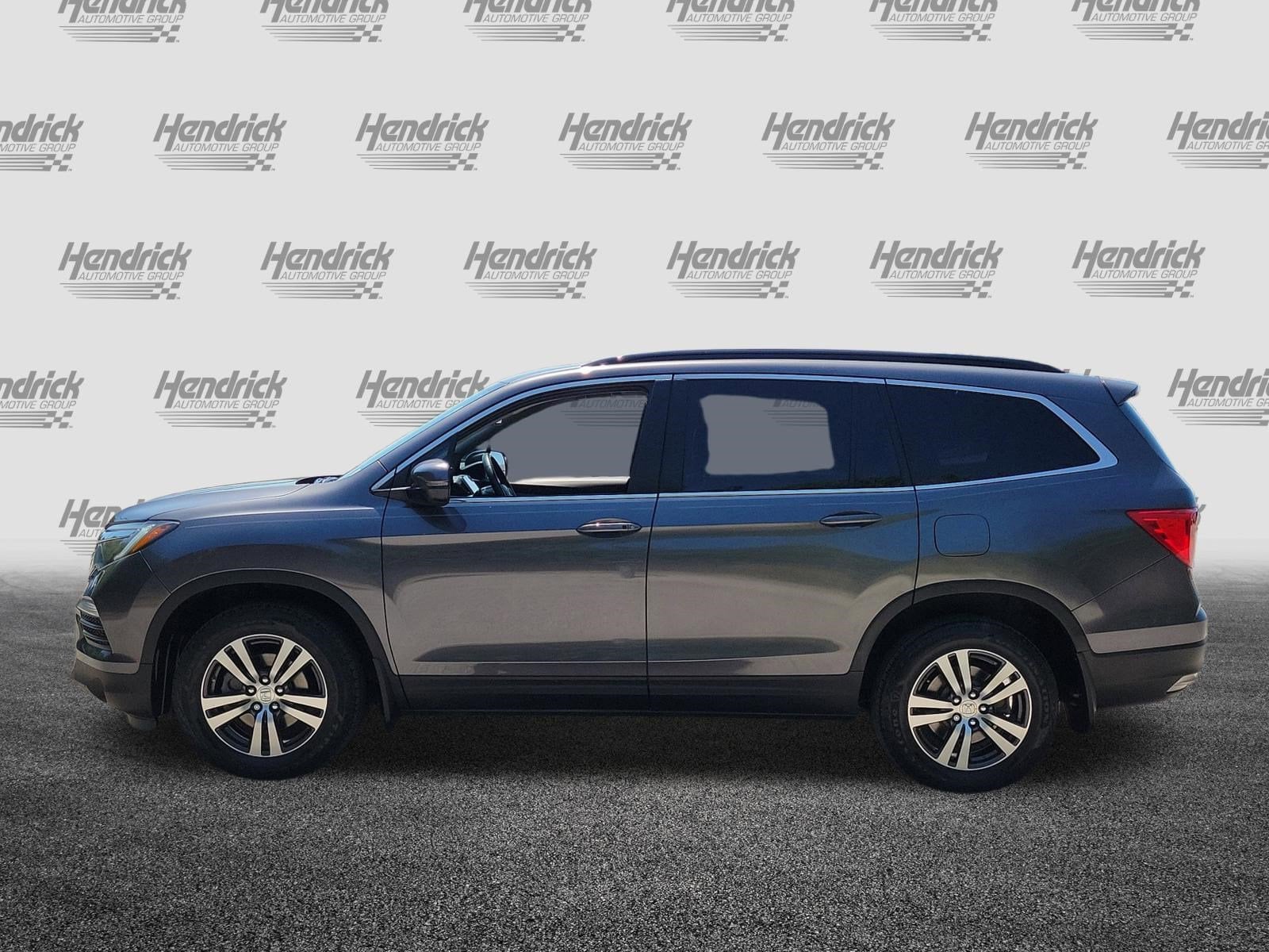 2016 Honda Pilot EX-L w/Honda Sensing AWD photo 6