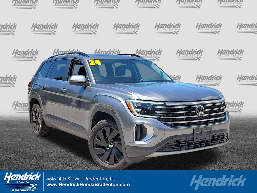 Used 2024 Volkswagen Atlas 2.0T SE w/Technology SUV