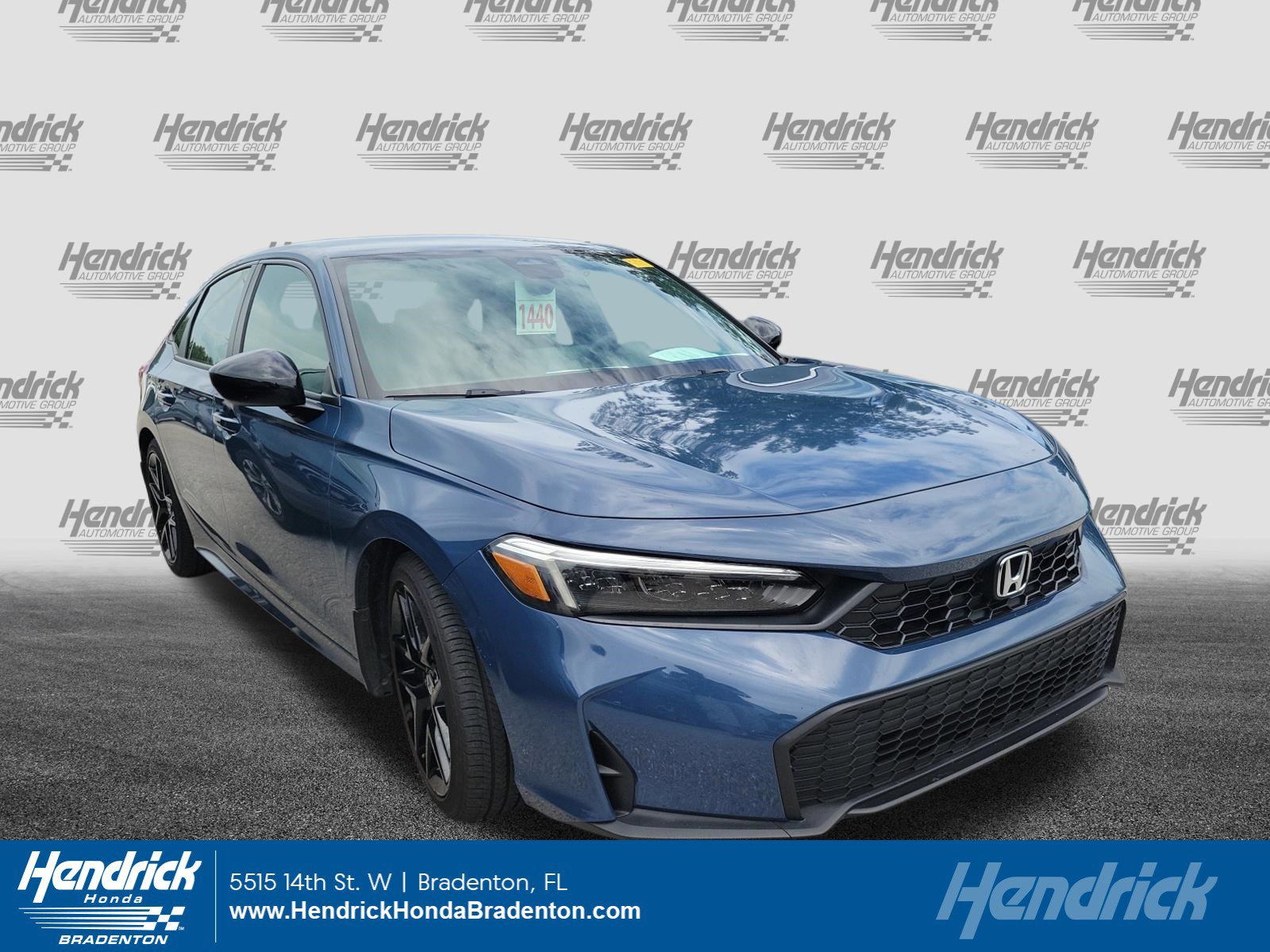 2025 Honda Civic Sport CVT's photo