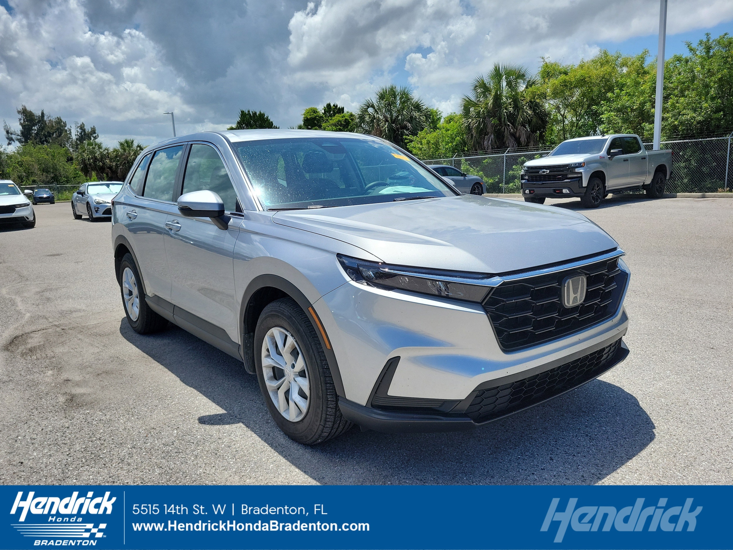 2023 Honda CR-V LX 2WD's photo