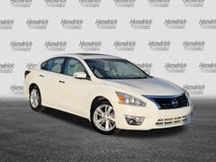 2015 Nissan Altima 2.5 SV Sedan