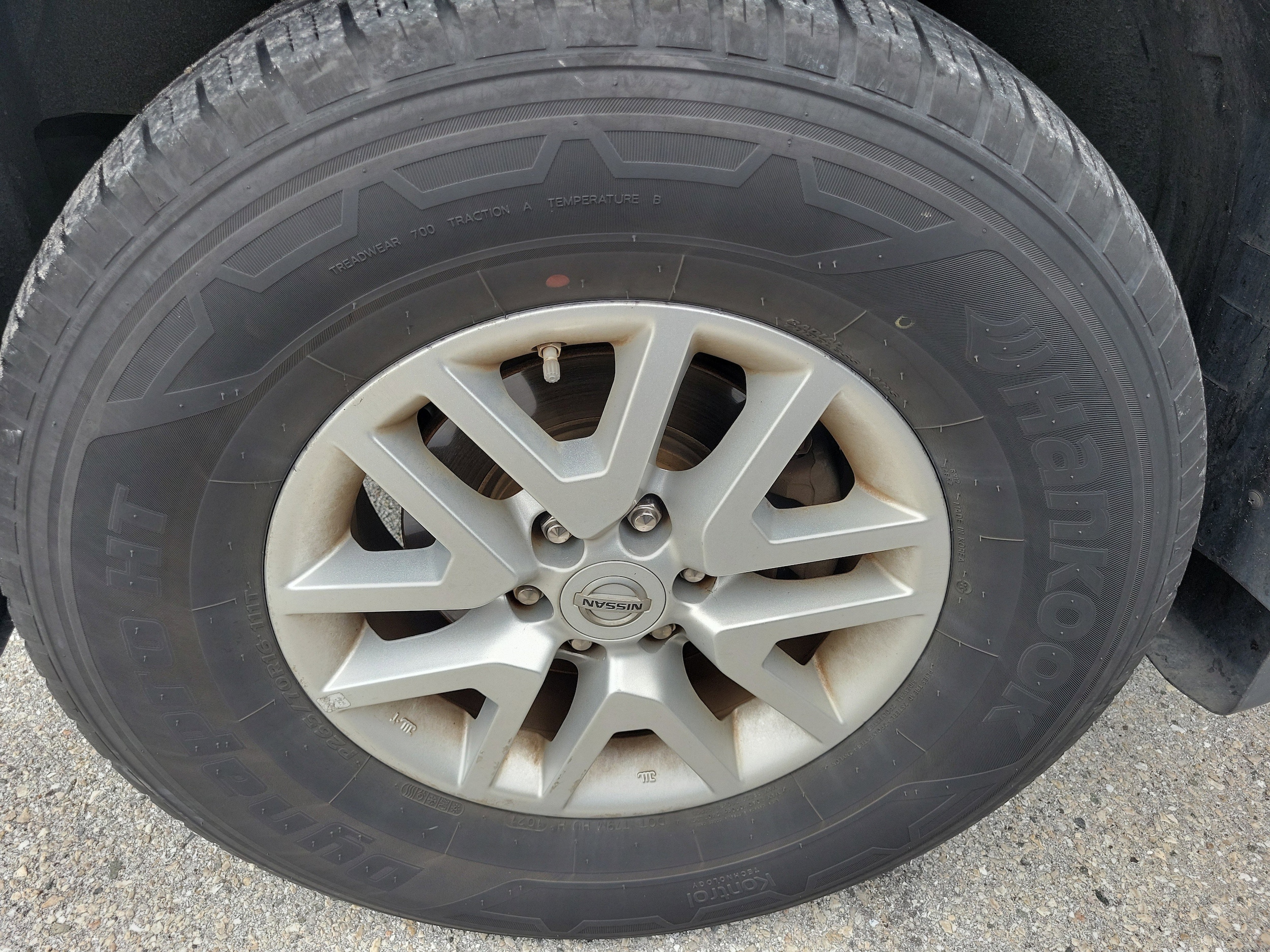 Nissan Frontier SV