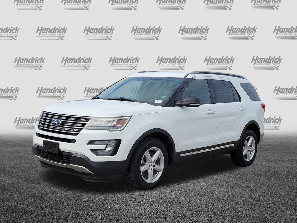 Used 2017 Ford Explorer XLT SUV