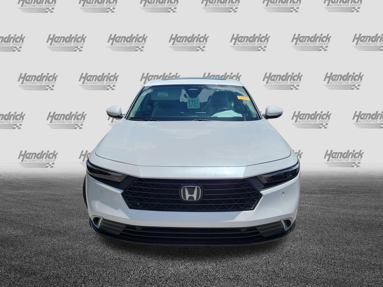 2024 Honda Accord Hybrid Touring photo 2