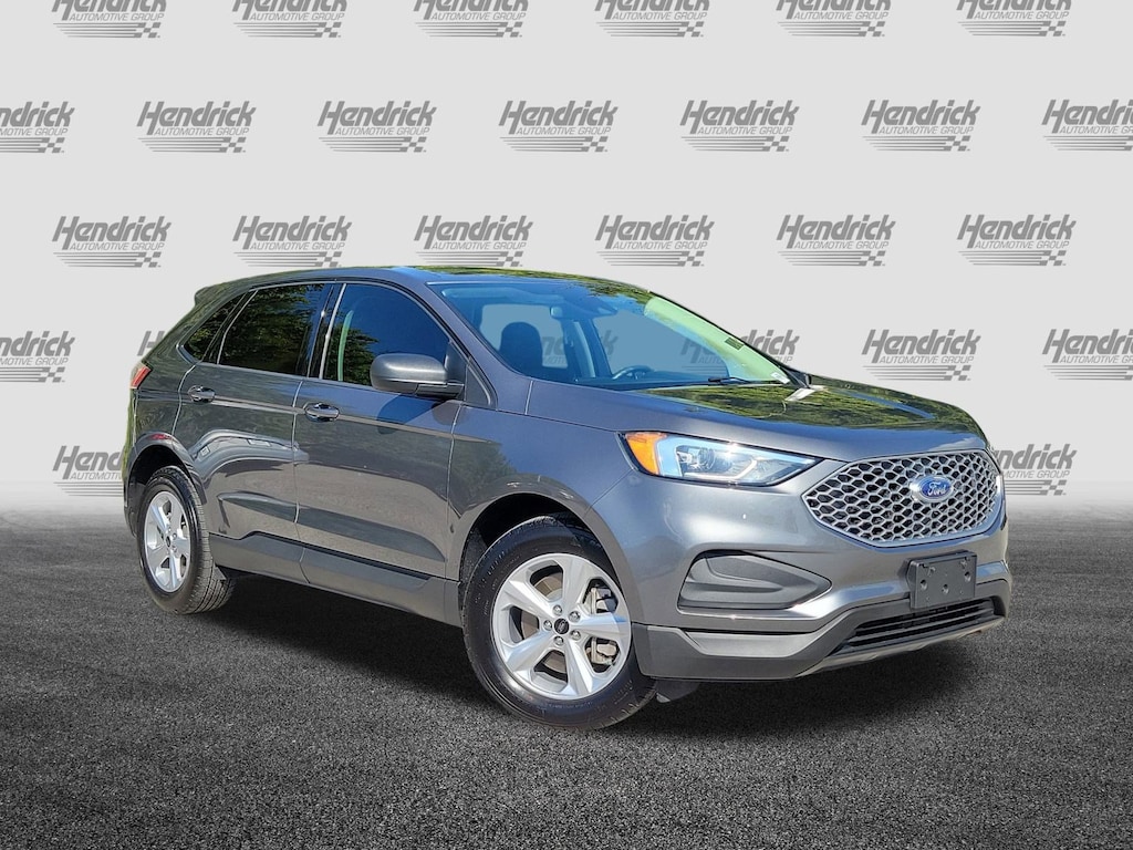 Used 2024 Ford Edge SE SUV