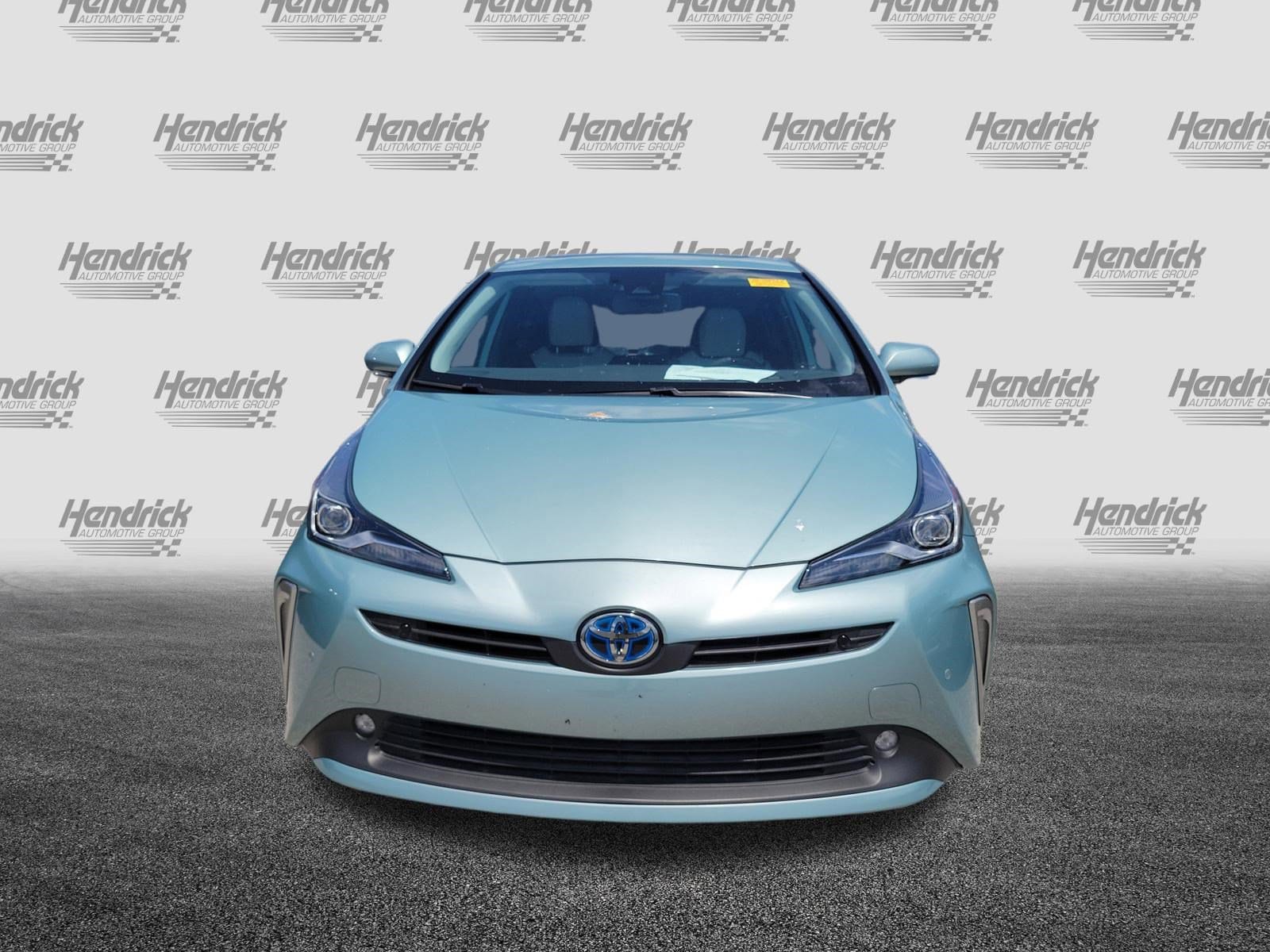 2022 Toyota Prius Limited photo 3