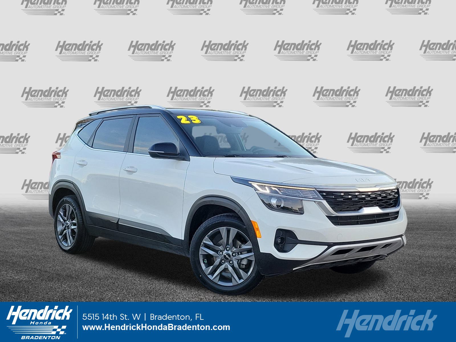 2023 Kia Seltos S's photo