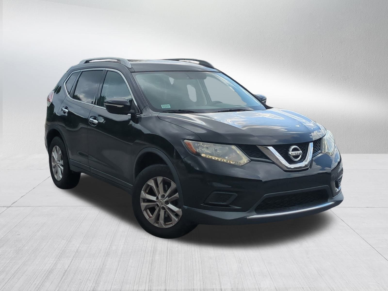 Used 2014 Nissan Rogue SV with VIN 5N1AT2MV0EC755311 for sale in Bradenton, FL