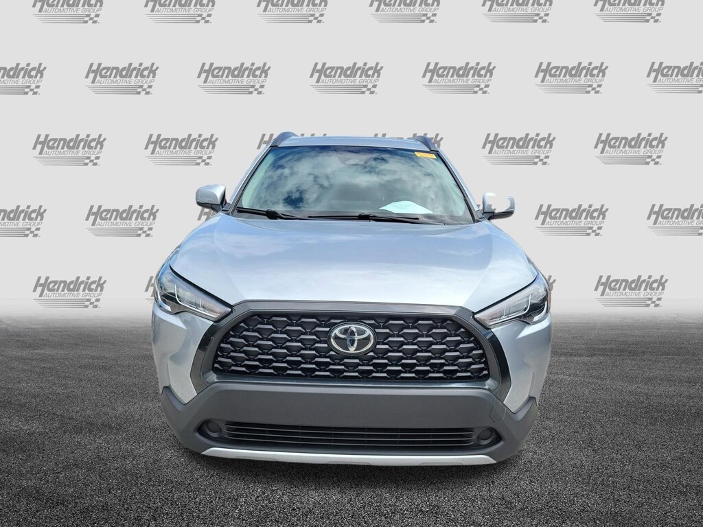 Used 2024 Toyota Corolla Cross LE SUV
