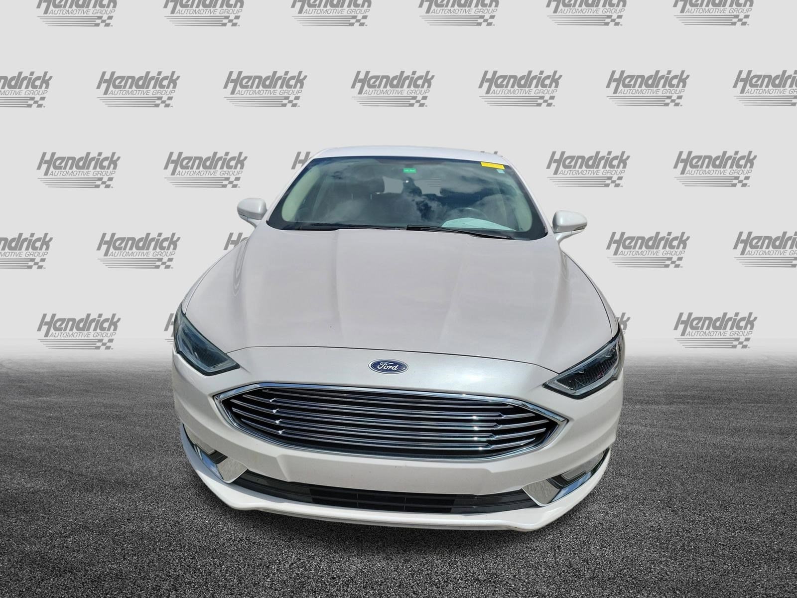 2017 Ford Fusion Hybrid SE photo 3