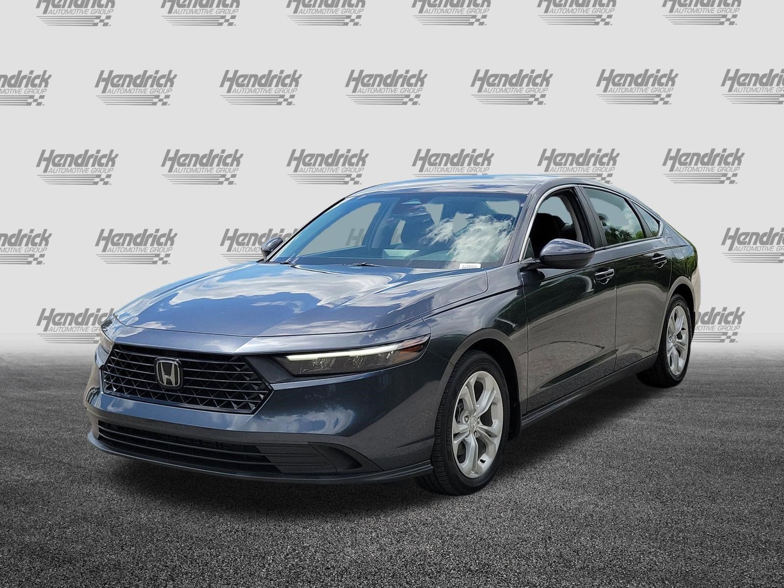 2023 Honda Accord LX photo 4