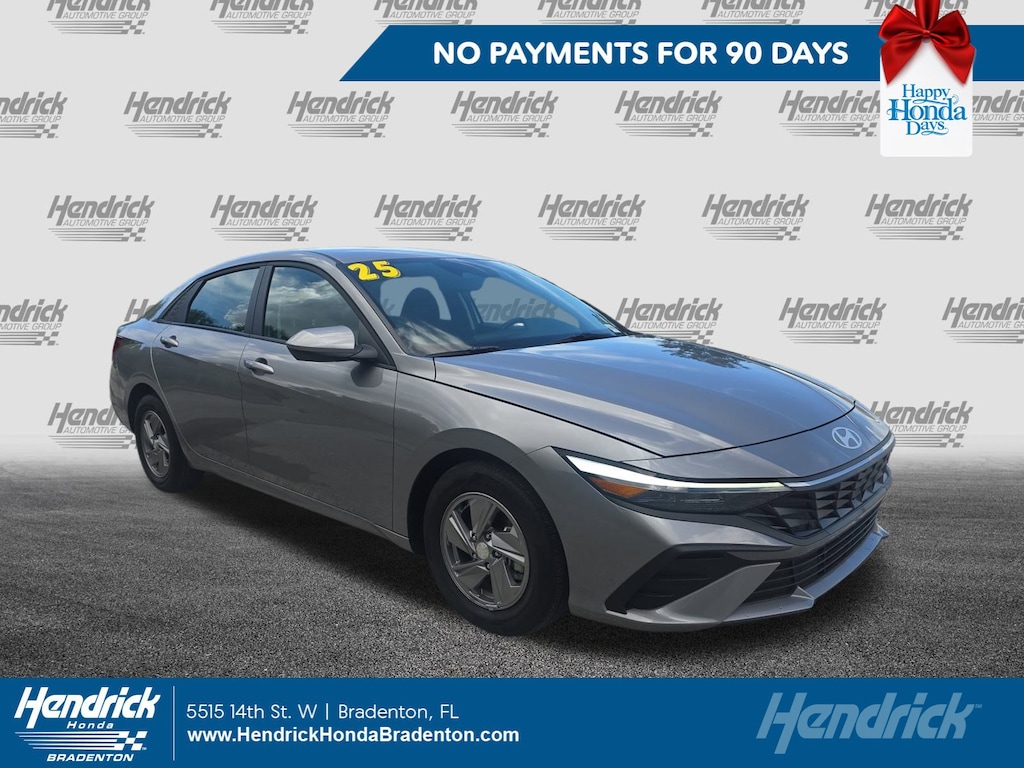Used 2025 Hyundai Elantra SE Sedan