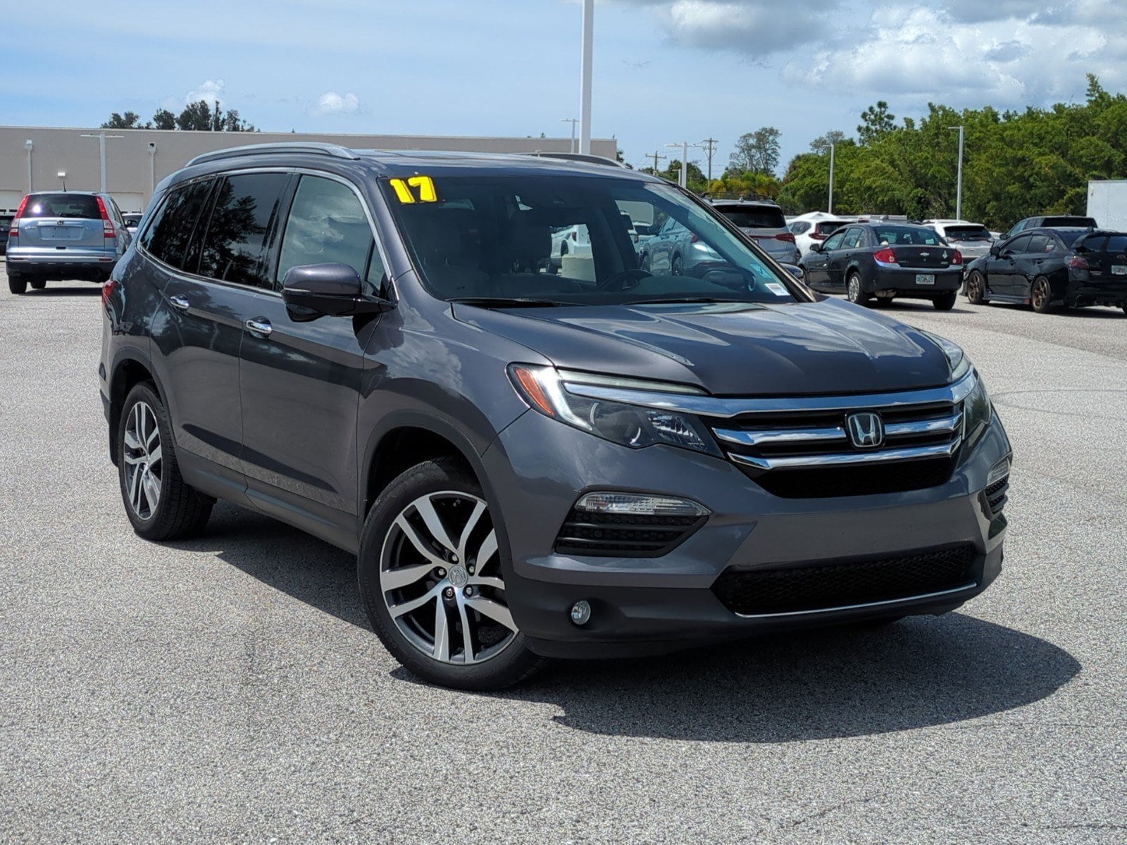 Used 2017 Honda Pilot Touring with VIN 5FNYF5H99HB028474 for sale in Bradenton, FL