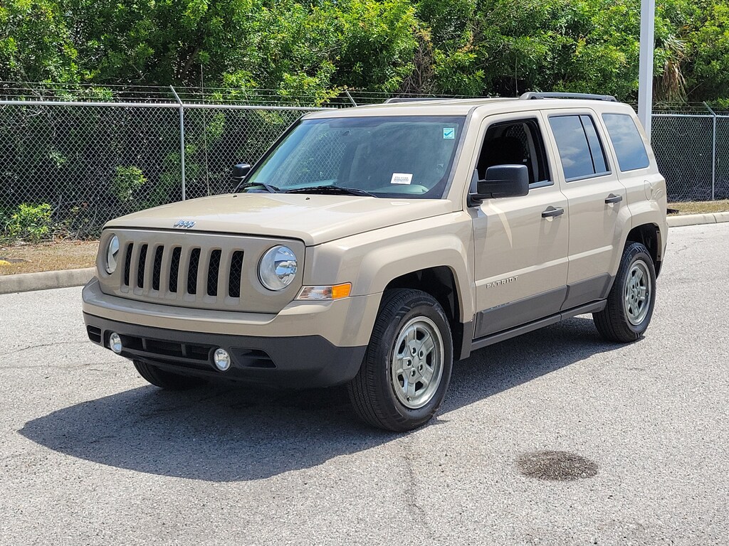 Used 2016 Jeep Patriot Sport FWD SUV