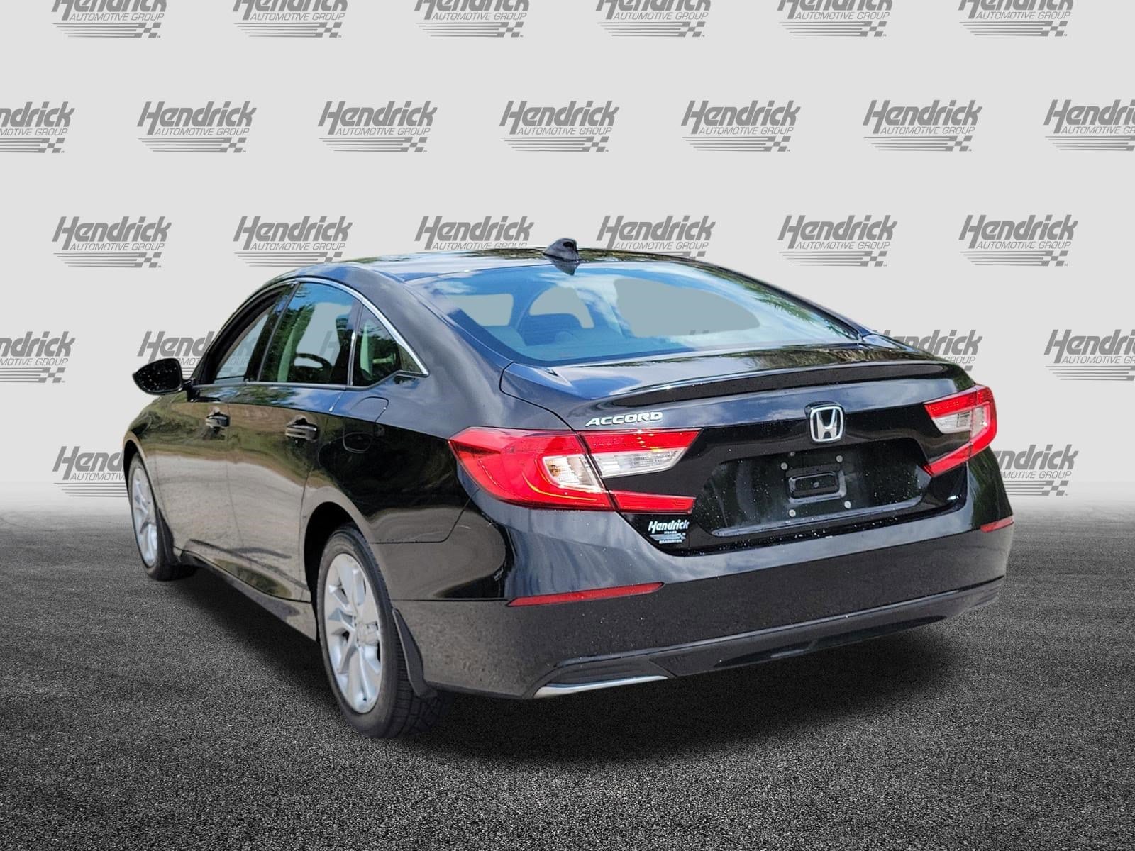 2018 Honda Accord LX photo 3