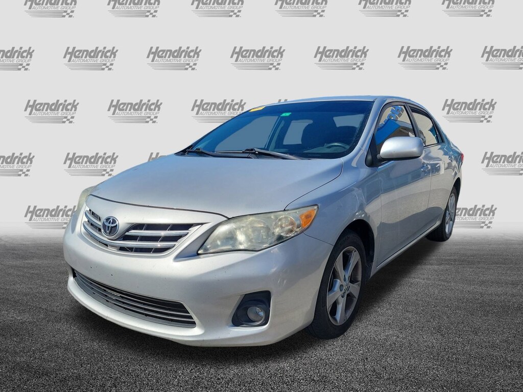 Used 2013 Toyota Corolla LE Sedan