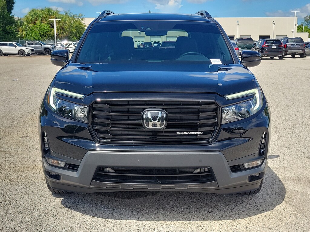 Used 2025 Honda Passport Black Edition SUV