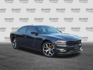 2017 Dodge Charger SXT Sedan
