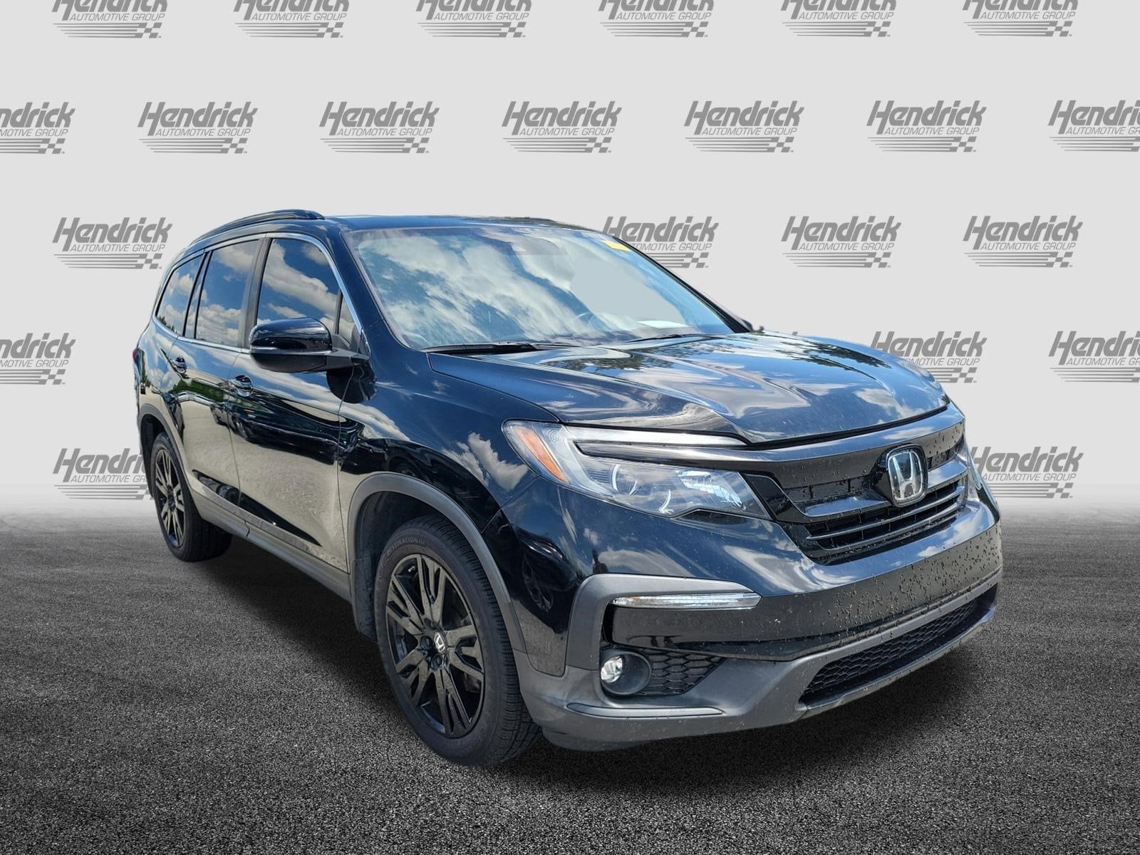 2022 Honda Pilot Special Edition photo 2