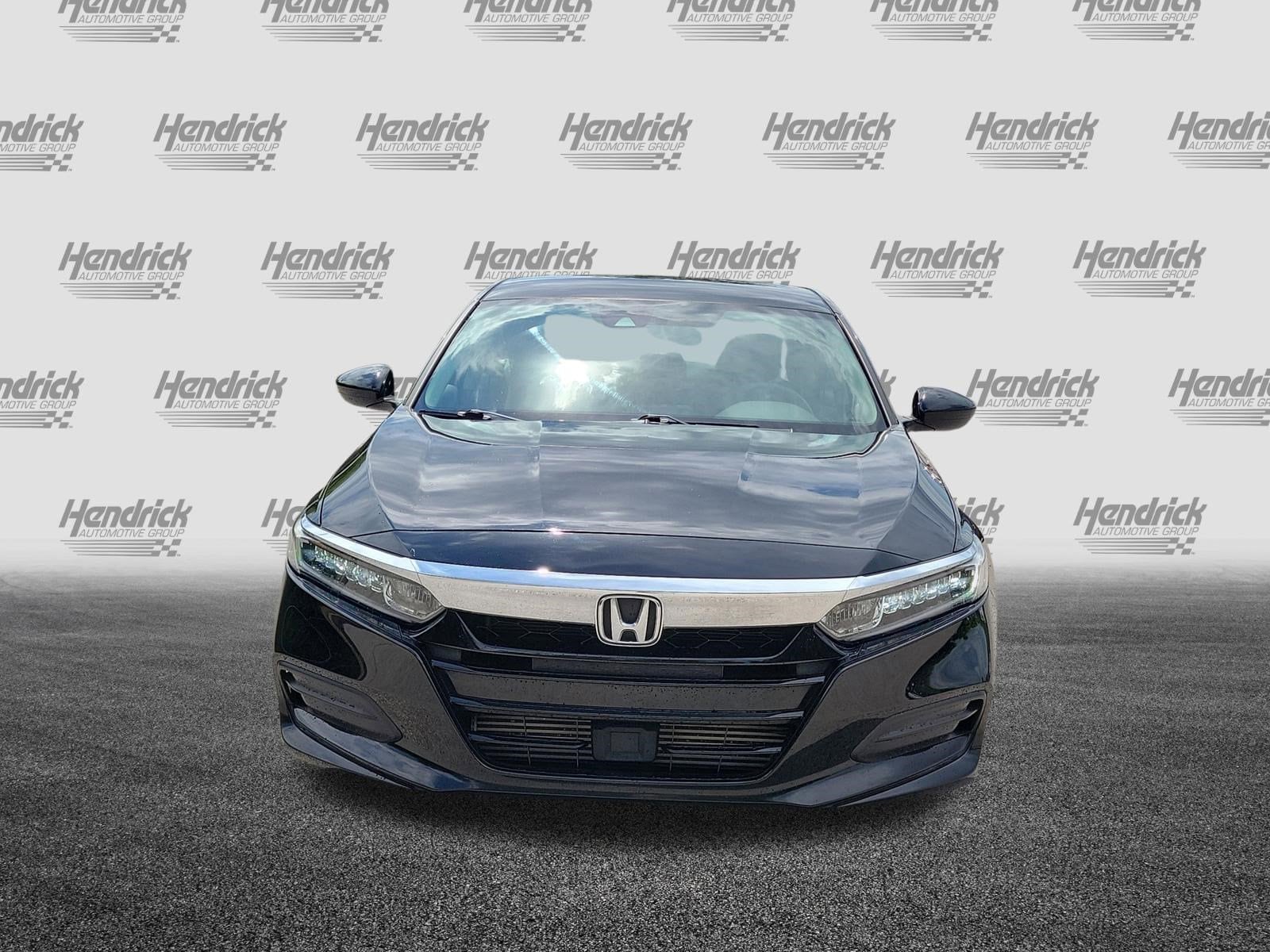 2018 Honda Accord LX photo 2