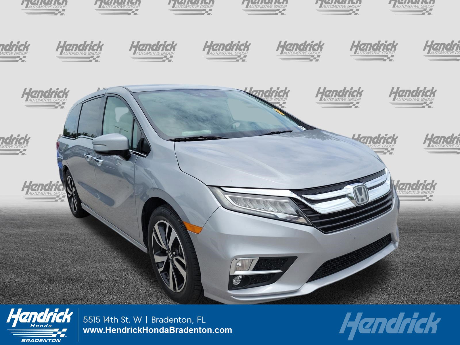 2018 Honda Odyssey Elite's photo