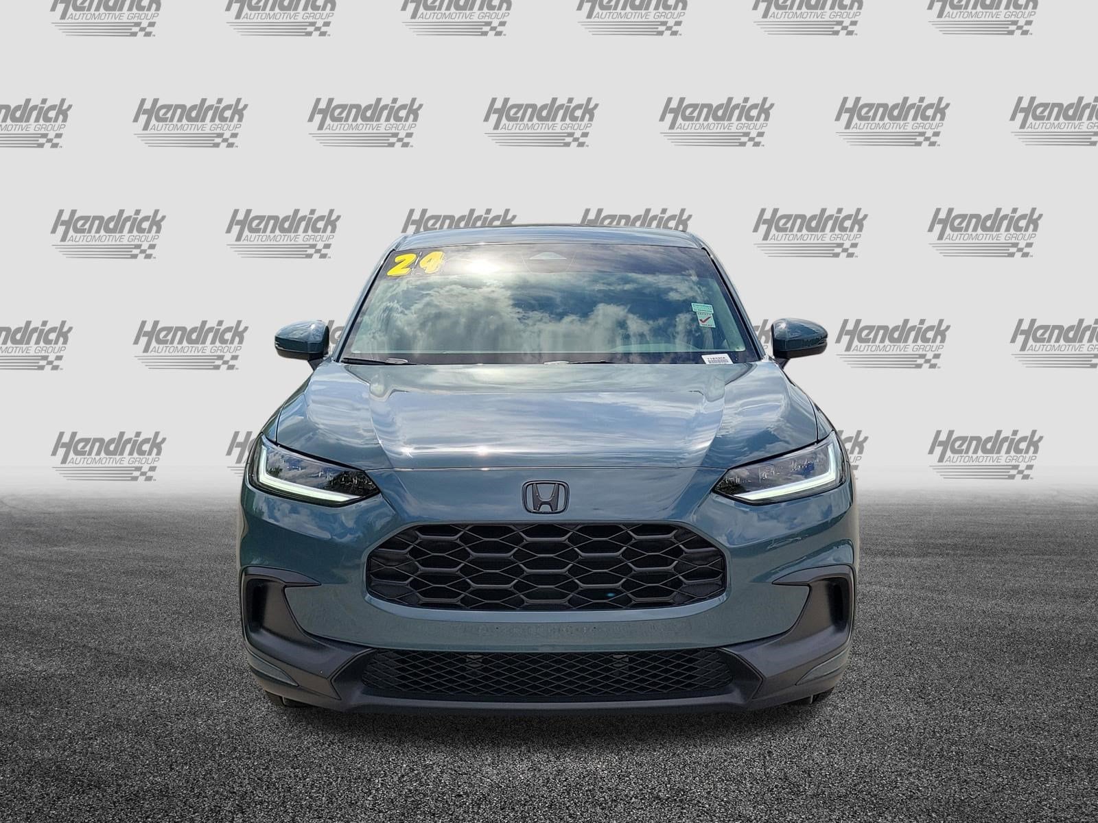 2024 Honda HR-V LX photo 2